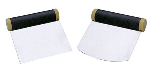 - coupe-pâte acier manche abs 11cm , rigide ron...