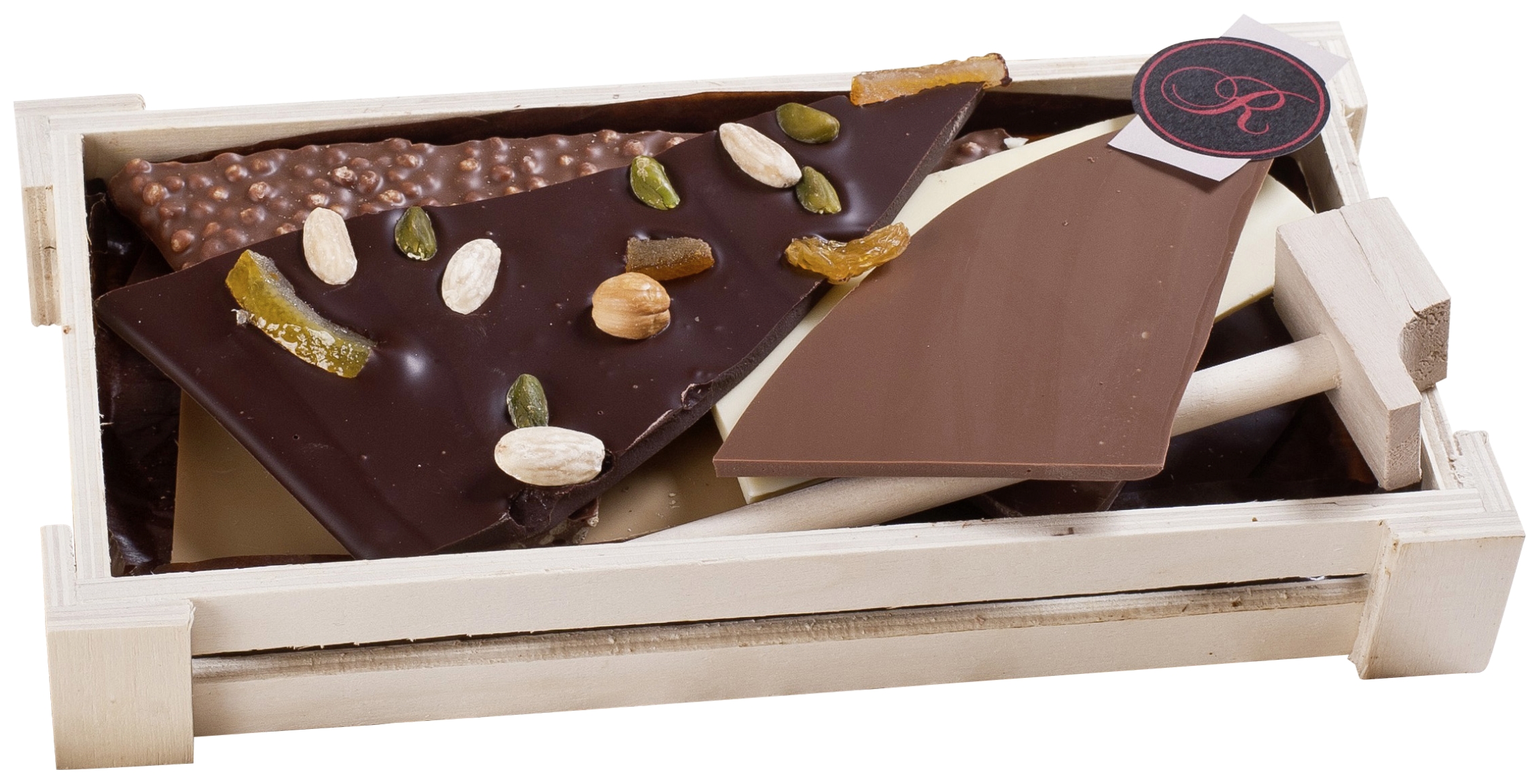 Corbeille chocolats fruits secs à casser On the...