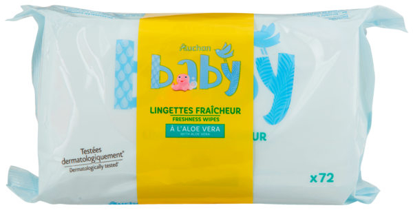  Lingettes Hypoallergeniques À L'eau Pure Auchan Baby code EAN 3596710532933 