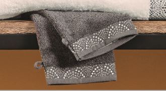 LOT DE 2 GANTS 15 X 21 CM