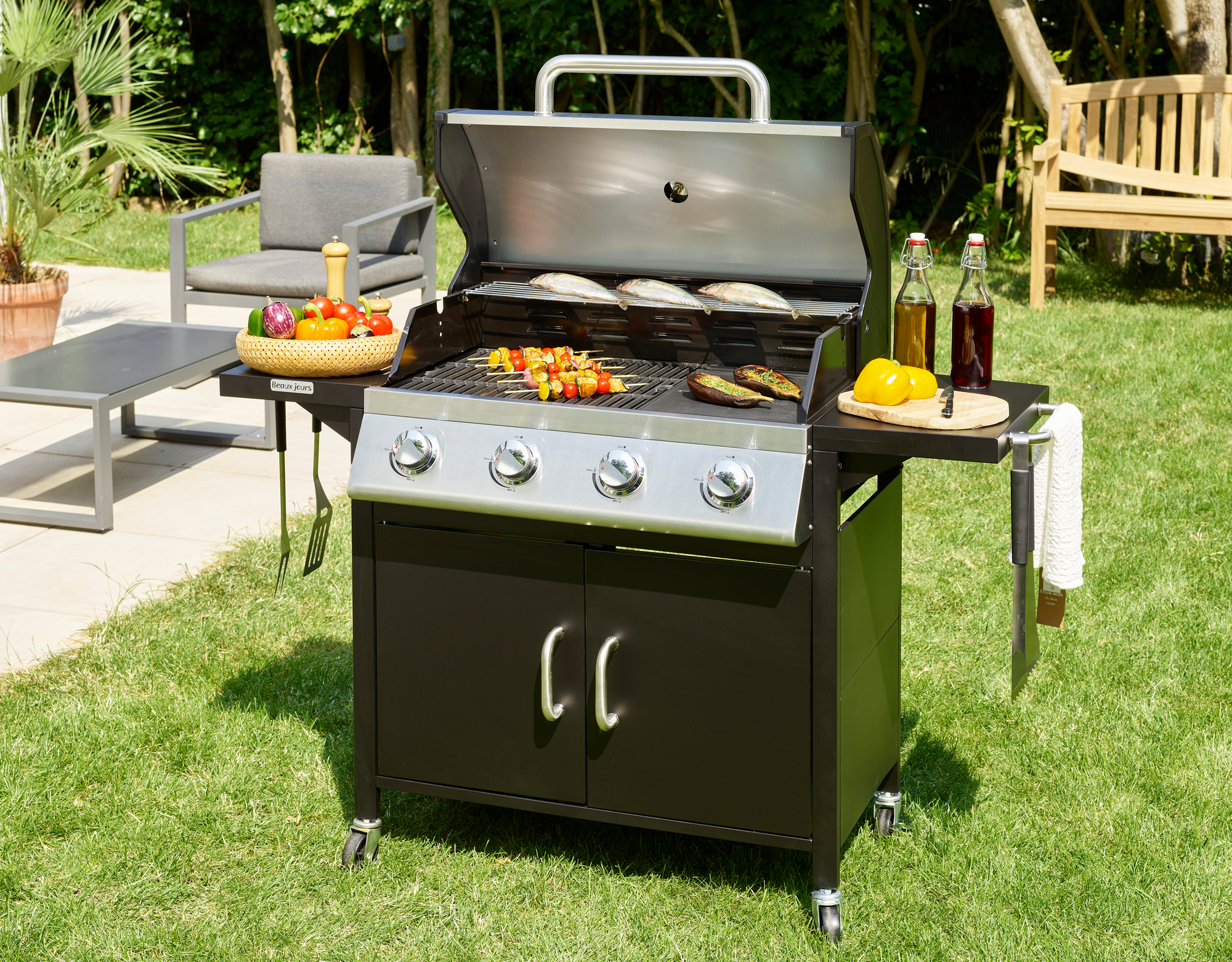 BEAUX JOURS BARBECUE GAZ 4 BRÛLEURS  code EAN 3603313232495 