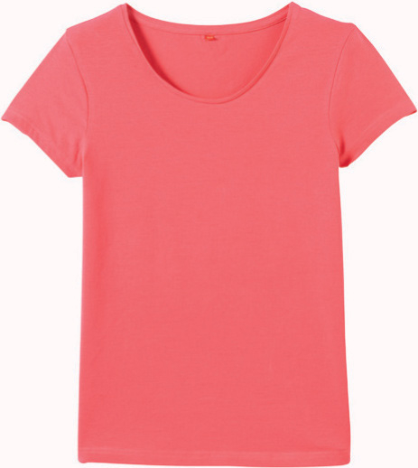 TEE-SHIRT, DÉBARDEUR OU SHORT