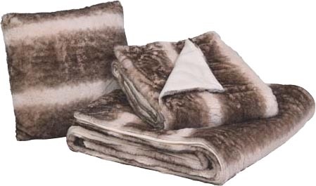 Tissaiarouge PLAID 130X150 CM code EAN 3614702727812 