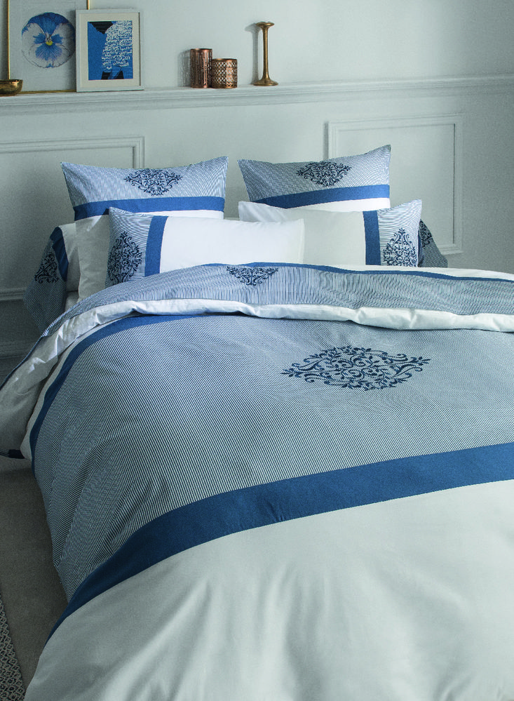 TAIE D’OREILLER BRODÉE 63 X 63 CM OU 50 X 70 CM 3614704340026 Tissaiarouge