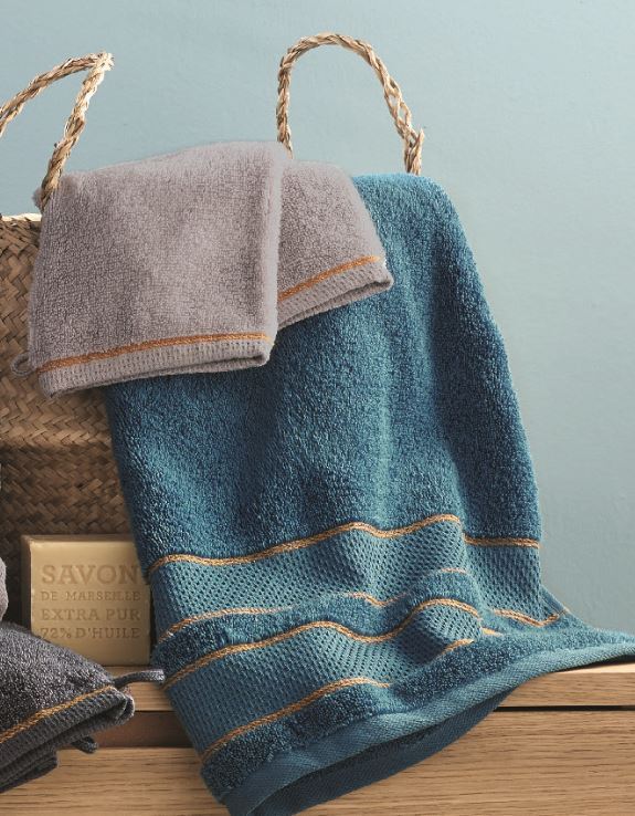 DRAP DE DOUCHE 70 X 140 CM