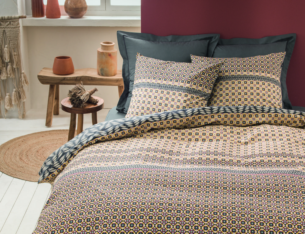 PARURE HOUSSE DE COUETTE 240 X 220 CM + 2 TAIES...