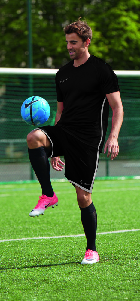 MAILLOT OU SHORT ADULTE FOOTBALL