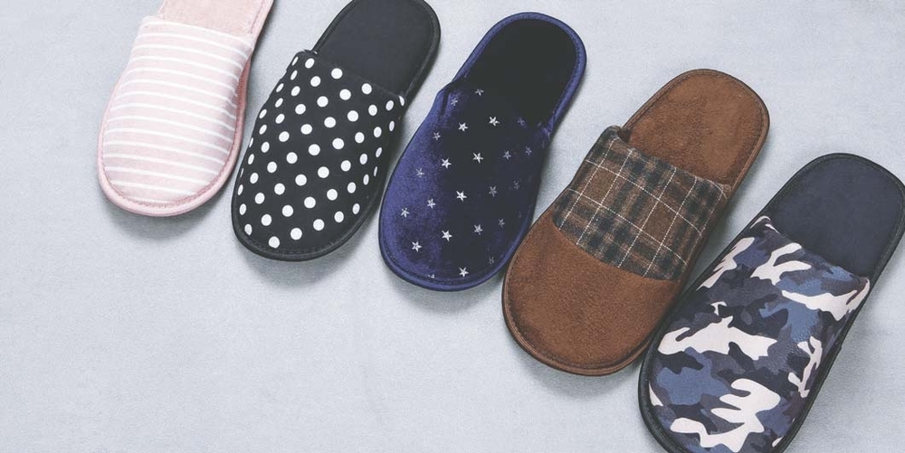 MULE PLATE FEMME OU HOMME “TISSAIA”