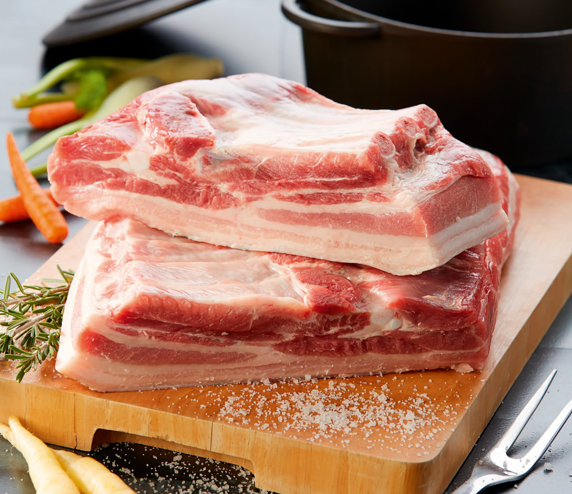  Porc : Poitrine entière avec os code EAN 3614707078001 