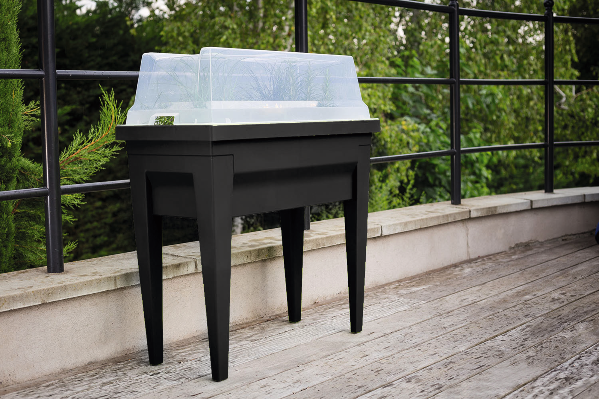  BAC POTAGER AVEC SERRE "CITY" code EAN 3614707845658 