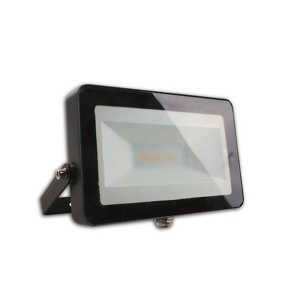  Projecteur LED 20W IP65 Elitecho
 code EAN 3615004809237 