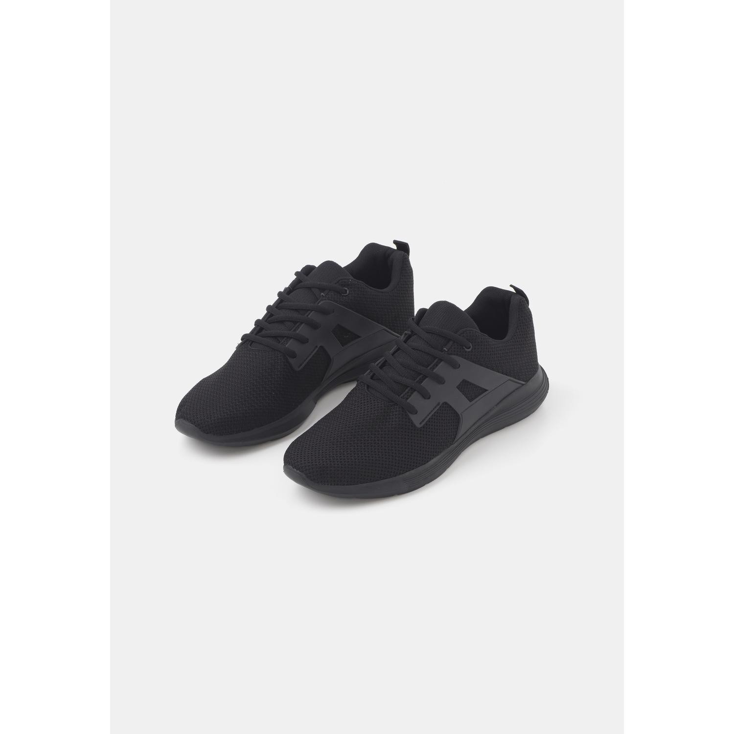 Baskets homme noir T43 TEX