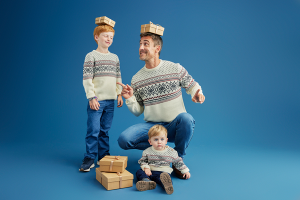  Pull Bébé, Garçon Ou Homme Inextenso code EAN 3616742596564 