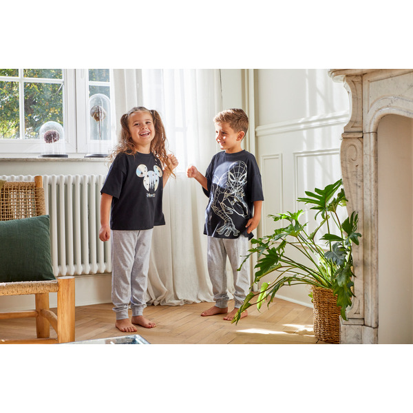 Haut de pyjama enfant