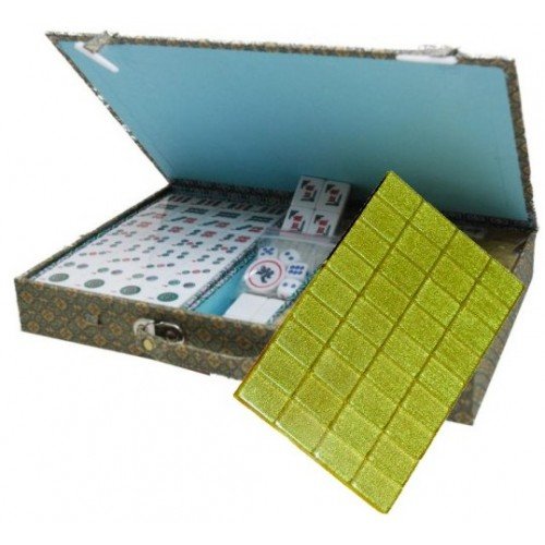 Jouetprive-Coffret de Mah-Jong en bois grainé de tissu vert Half 3663148109515 H.O.T. Games Jouetprive-Coffret de Mah-Jong en bois grainé de tissu vert Half 3663148109515 H.O.T. Games