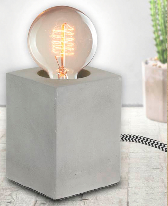  LAMPE A POSER CUBIQUE BETON code EAN 3664944048374 