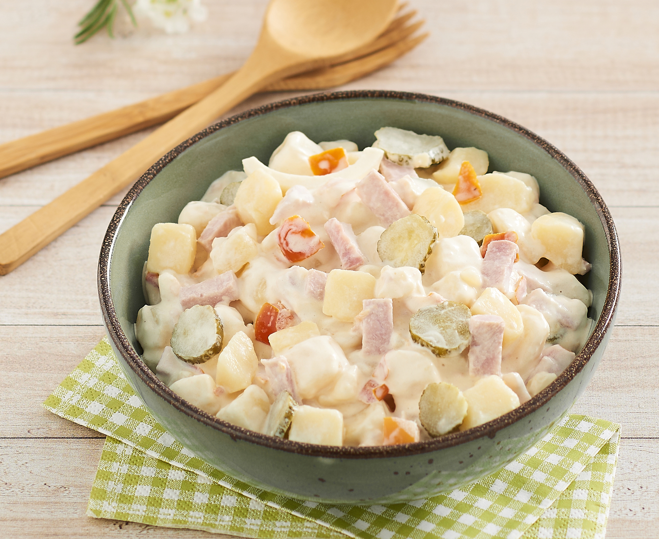  PIÉMONTAISE AU JAMBON OU MINI PENNE TOMATE MOZZARELLA OU POMMES DE TERRE AU THON code EAN 3700009278536 