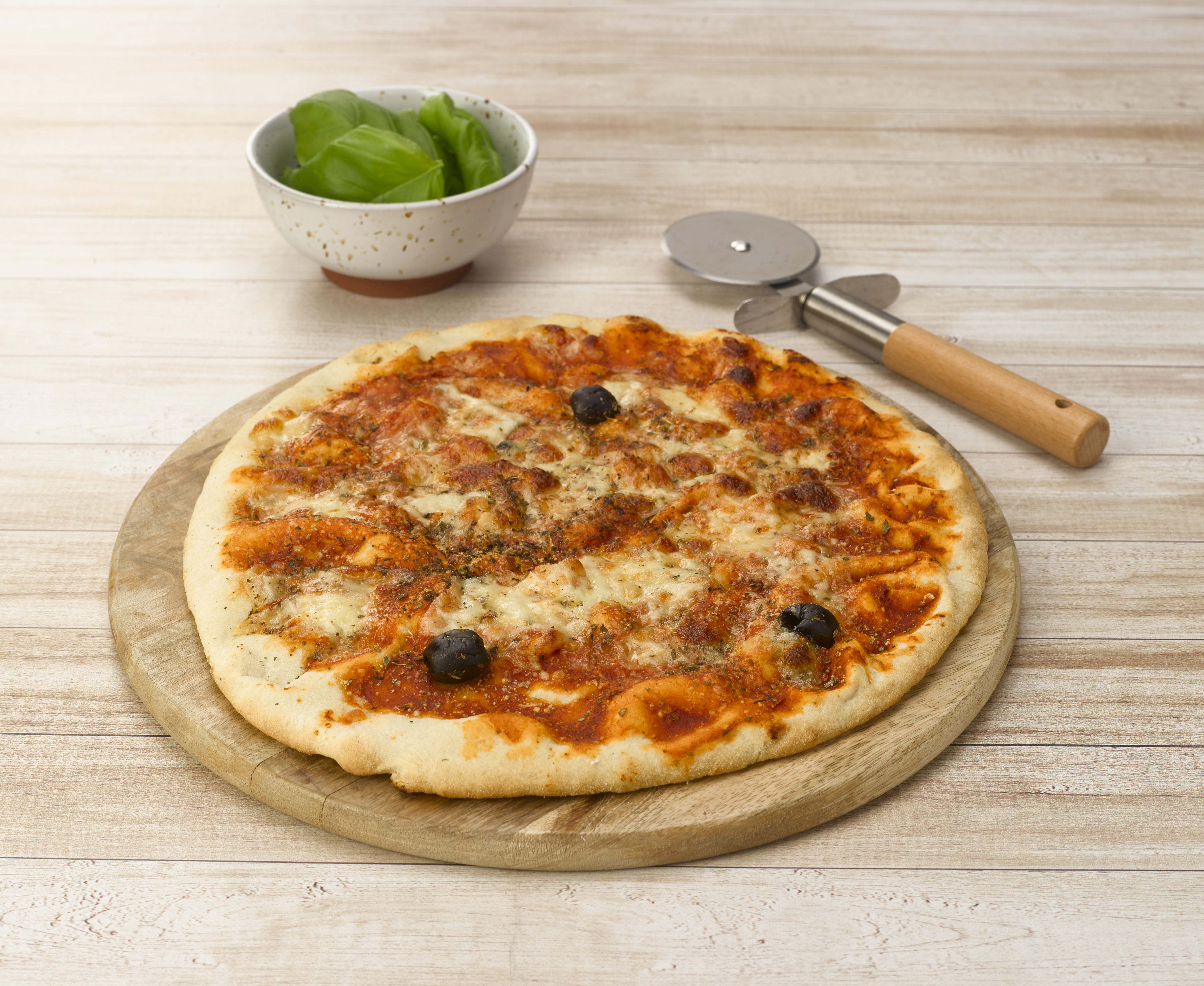  PIZZA MARGHERITA OLIVES OU JAMBON MOZZARELLA code EAN 3700009283257 