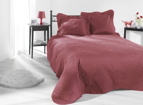 Couvre lit Jeté de lit Boutis Nocturne bordeaux (prune) 230x250 cm 3700040456665 Style Décor Couvre lit Jeté de lit Boutis Nocturne bordeaux (prune) 230x250 cm 3700040456665 Style Décor
