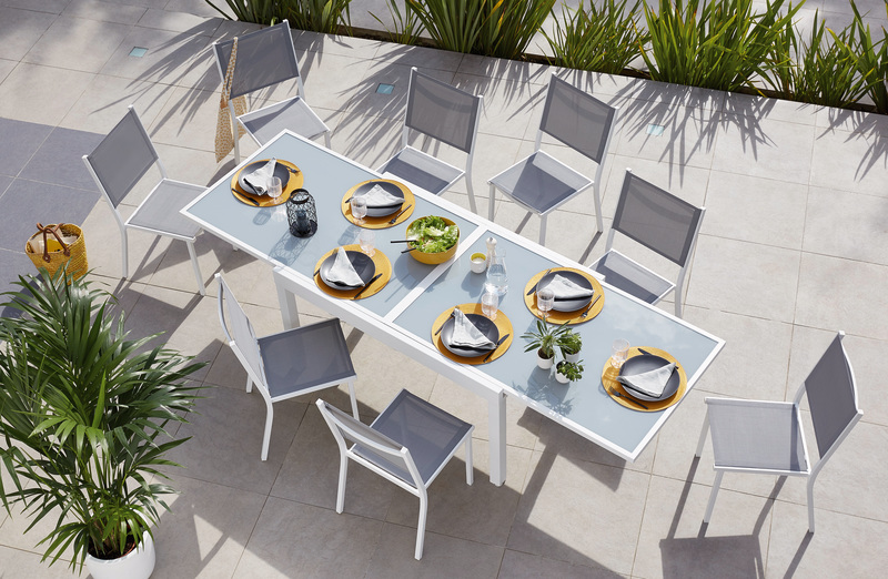  CHAISE EMPILABLE HERA  code EAN 3999991672457 