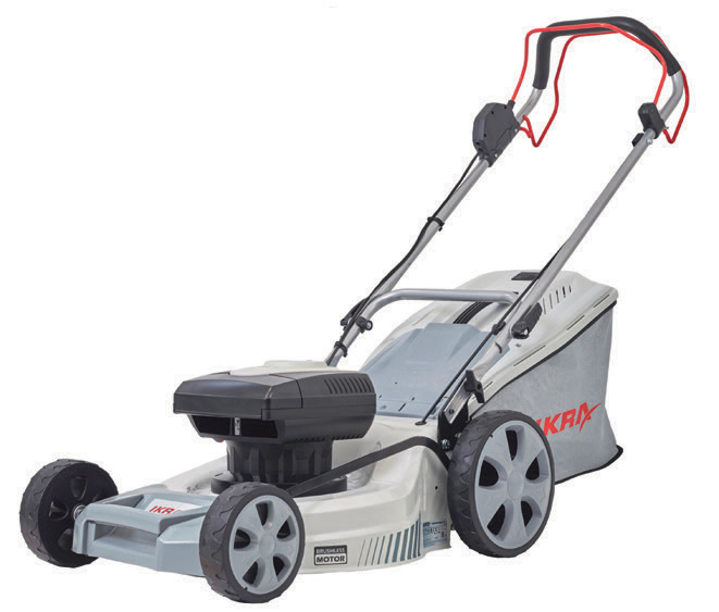 TONDEUSE À BATTERIE TRACTÉE (1)