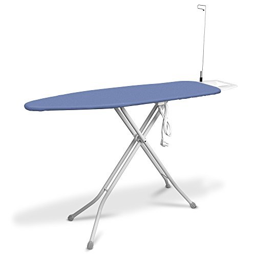 Table à repasser avec repose-fer et prise élect...