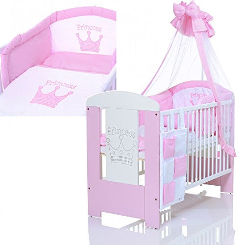 Lit bébé Princess 120x60 gravée avec l'applicat...