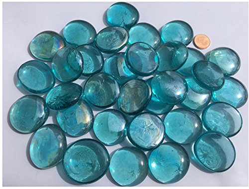 CRYSTAL KING Mélange ozeanblaue cabochon en verre Nuggets Plat de 4-3 cm 600 g boules décoratives en verre Décoration Table billes en verre de vase décoratif Garnissage cabochon en verre multicolore de Crystal King code EAN 4251184311536 