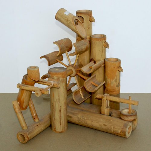 Jeu d'eau bambou, fontaine, cascade