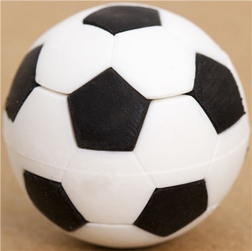 Jolie gomme forme de ballon de foot