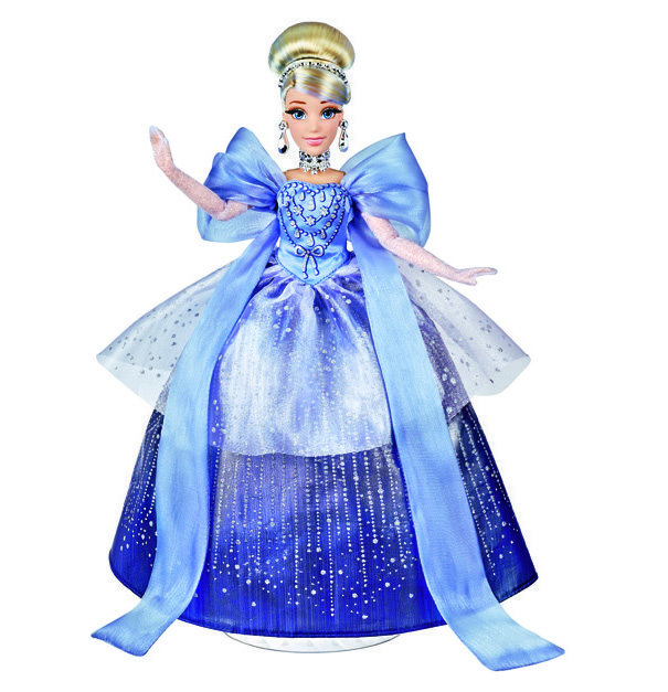 POUPÉE STYLE SÉRIES - L'ANNIVERSAIRE DE CENDRILLON