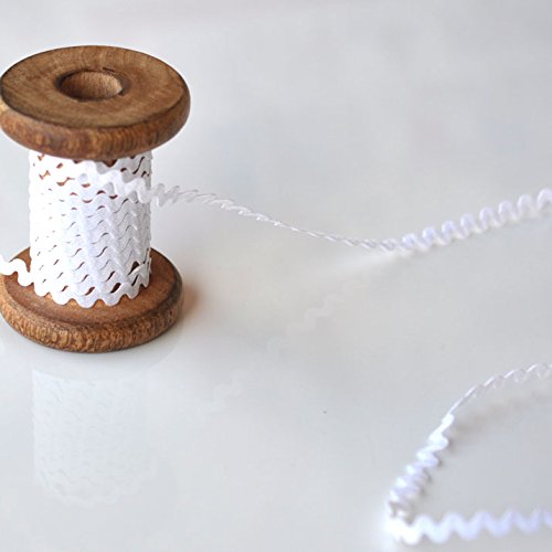8 mm Ric Rac/Blanc - par mètre de longueur