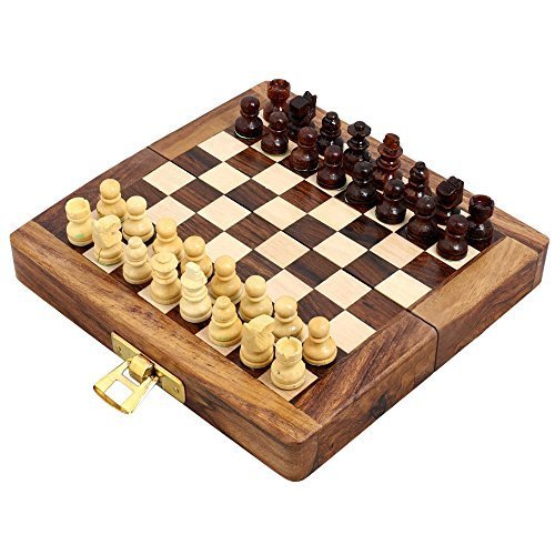 Unique Gifts pliantes Echecs Voyage et planche ...