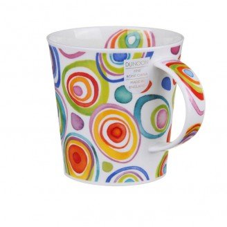 En porcelaine en forme de tasse cairngorm - zoo...