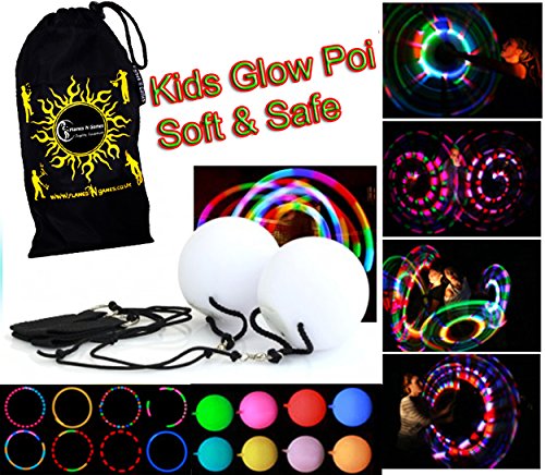 Flames N Games Poi LED Glow Bolas LED BOLAS Glow Bolas Set + Sac! Pour les enfants SOFT & SÛR Kids Bolas Lumineuses Multifonction Glow LED Poi Set (incl.Batteries) (LED Bolas Set) code EAN 5056046804206 