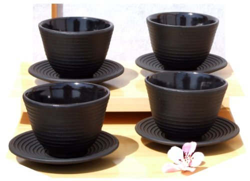 Lot de 4 tasses et soucoupes en fonte Noir