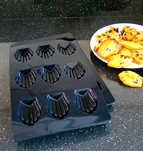 Moule à 9 Madeleines - Noir. Silicone antiadhés...