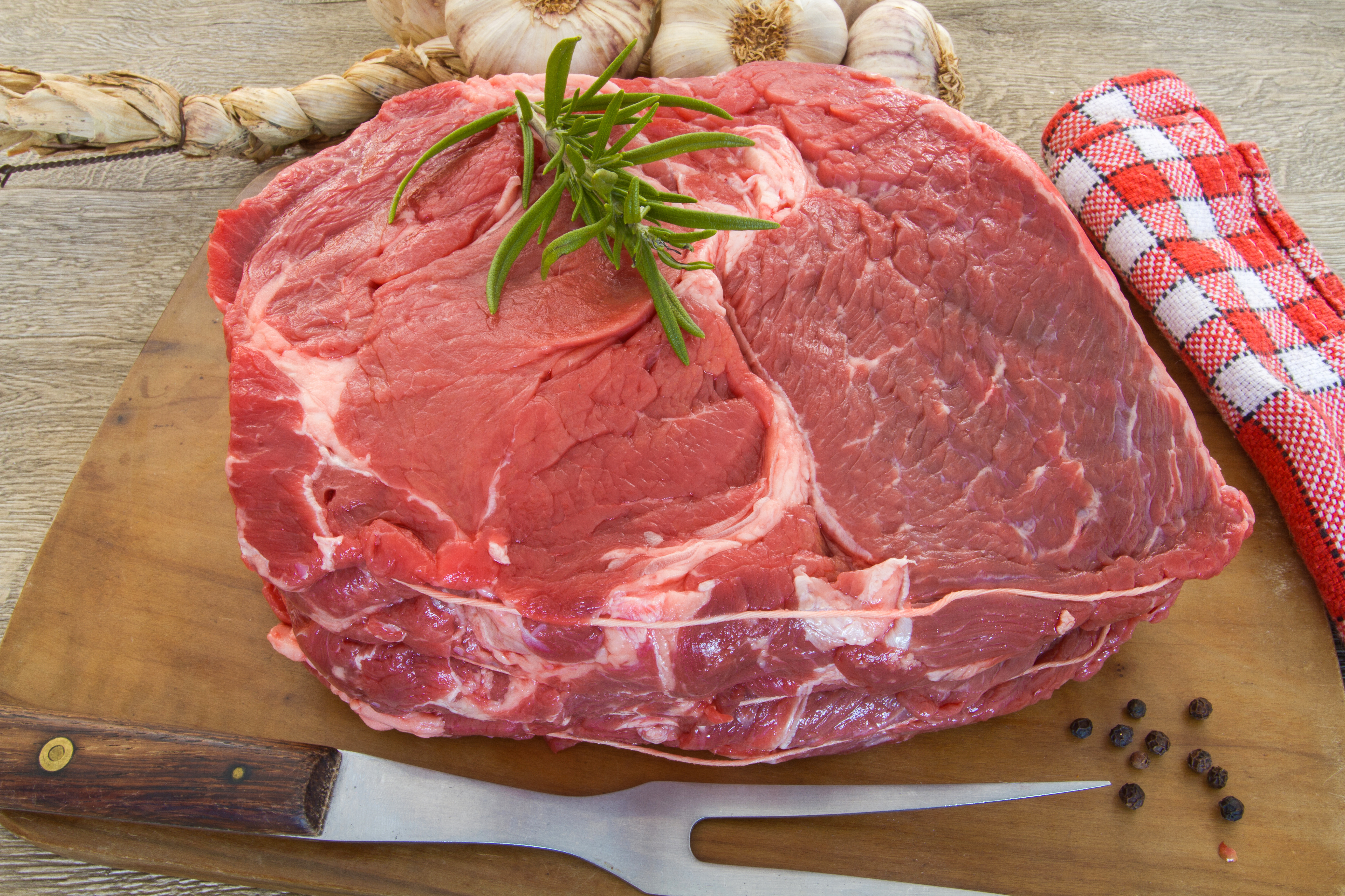  VIANDE BOVINE : BASSE COTE ** À GRILLER code EAN 5125047610663 