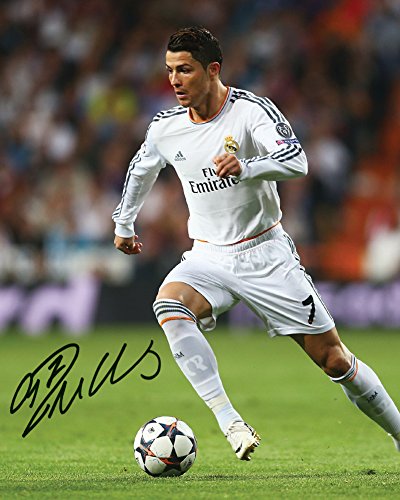 CR7 Cristiano Ronaldo Photo imprimée dédicacée Cristiano Ronaldo 25,4 x 20,3 cm code EAN 5304860744537 