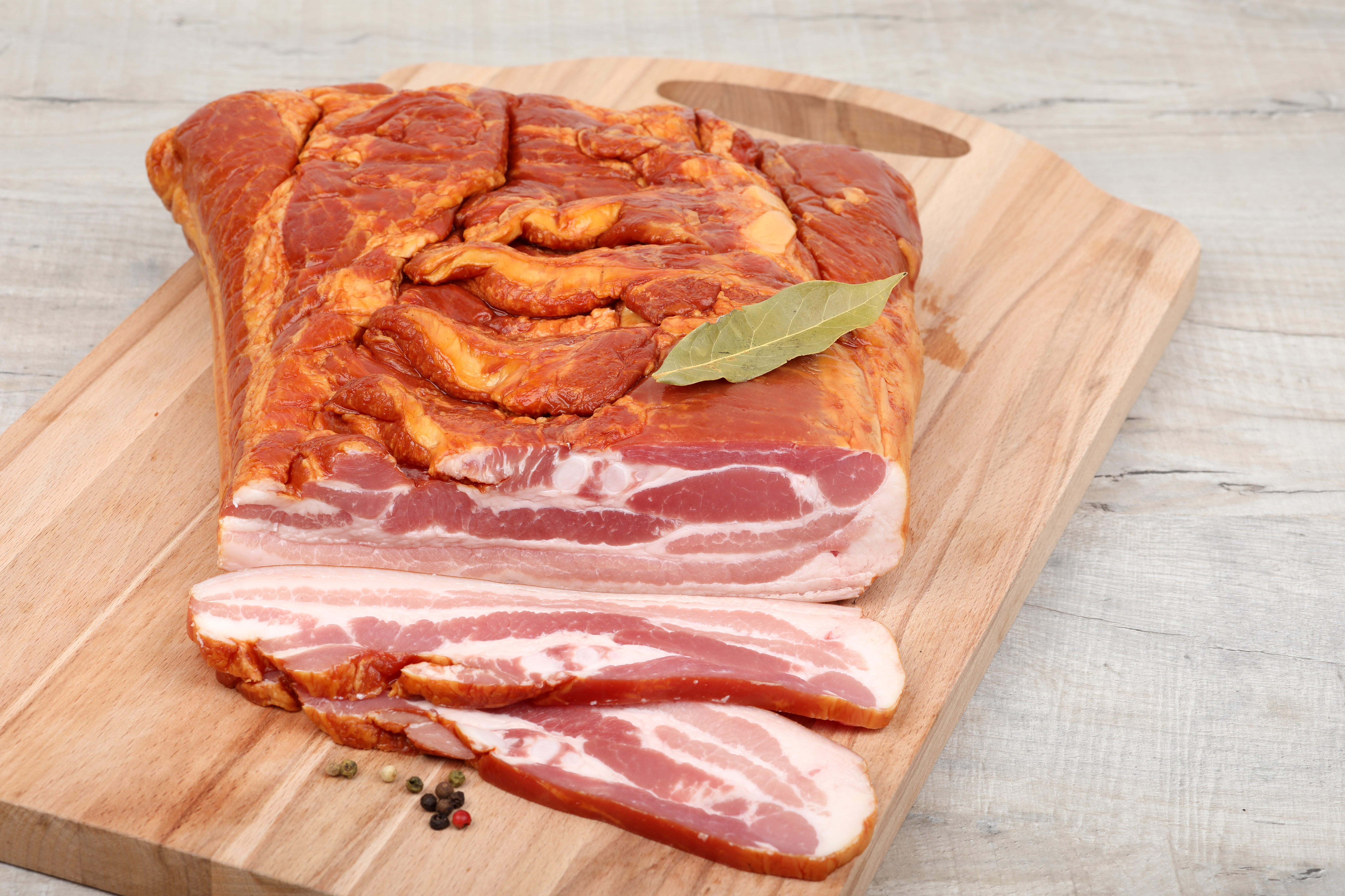 POITRINE FUMÉE CRUE