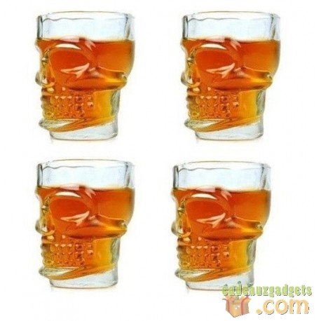 CadeauxGadgets.com Lot de 4 verres à alcool en forme de tête de mort code EAN 5903181042423 