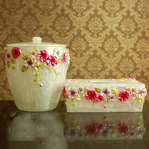 Toilette de salle de bains moderne européen sui...