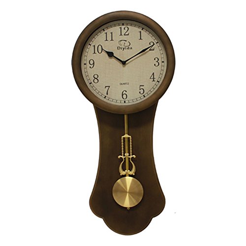 Rotation circulaire d'horloges anciennes horlog...