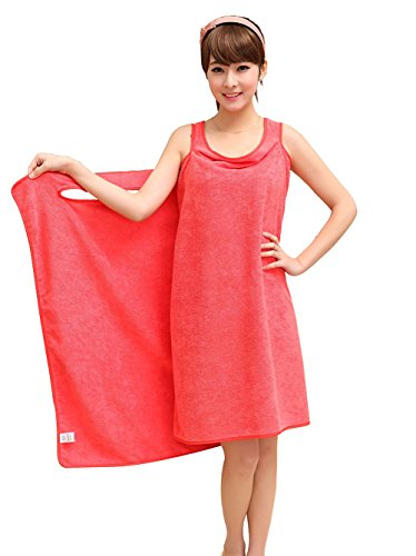 Aux femmes serviettes de bain et filles bain em...