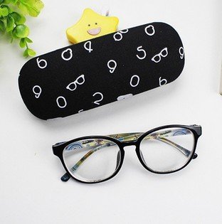 etui lunette Boite Etui Lunette Vue Soleil Originale Swag Rigide Souple Noir Patterned Fine-recherche code EAN 6451128932461 