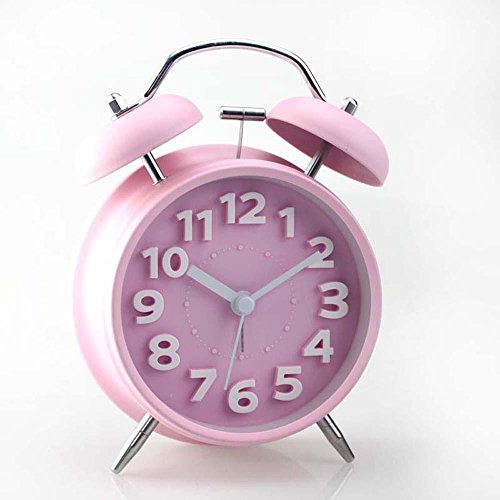 Les chambres d'enfants est plus petit le réveil...