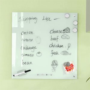 SoBuy Frg45 tableau mémo en verre 45x45cm avec porte clés aimants, feutre et fixations murales memoboard code EAN 6900021347846 