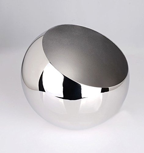 Acier inoxydable sculpture sur une fleur et le ...