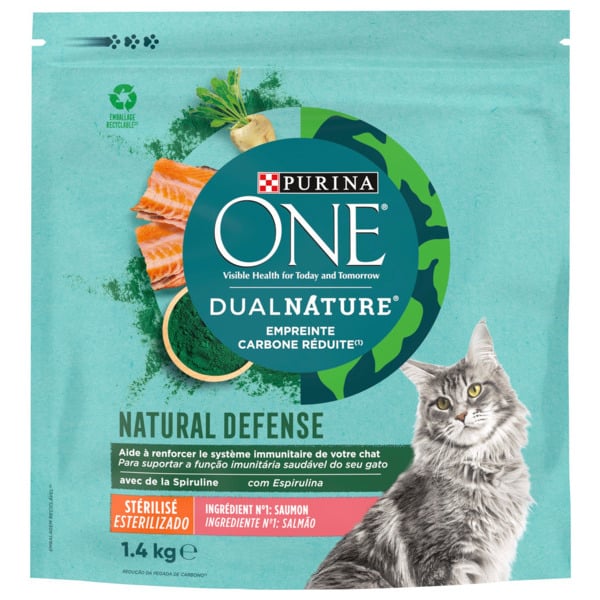Croquettes Au Saumon Et Spiruline Pour Chat Stérilisé Purina One Dualnature 7613287162151 