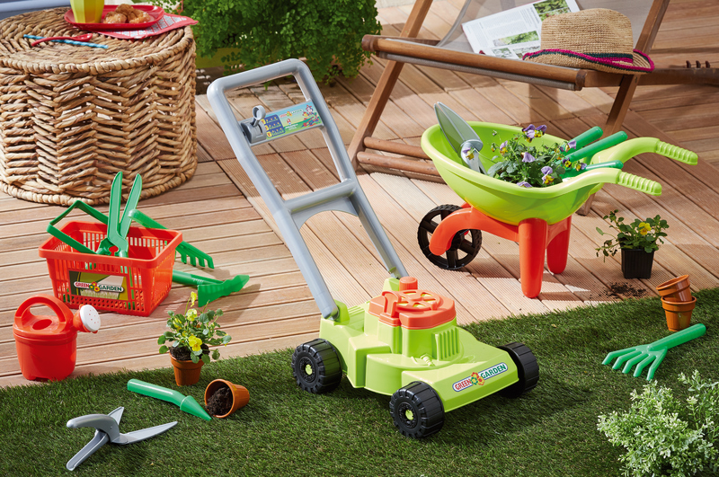  PANIER GARNI DE JARDINAGE  code EAN 8000796017024 